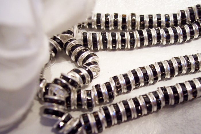 SILVER/BLACK CRYSTAL Rhinestone Rondells 6mm q.10