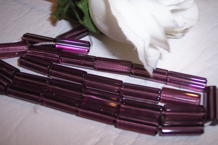ATLAS 5-sided glass bead DARK PURPLE
