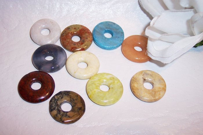 MIXED DONUTS Beads 19mm 4 pk