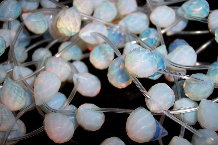 OPALITE MOONSTONE Faceted Briolette Beads 15"