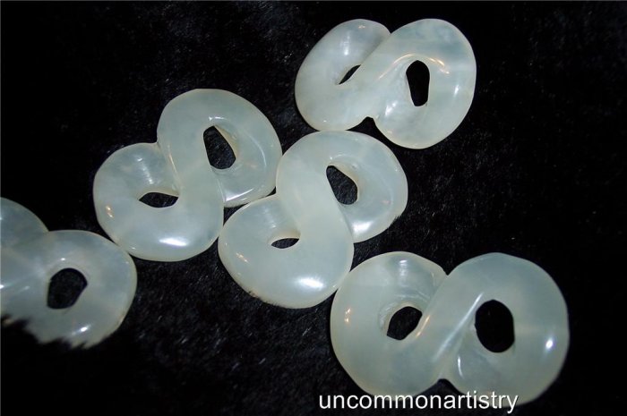 JADE Infiniti Bead SO COOL!