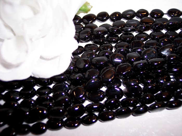 BLACK ONYX 7x9mm Oval Beads