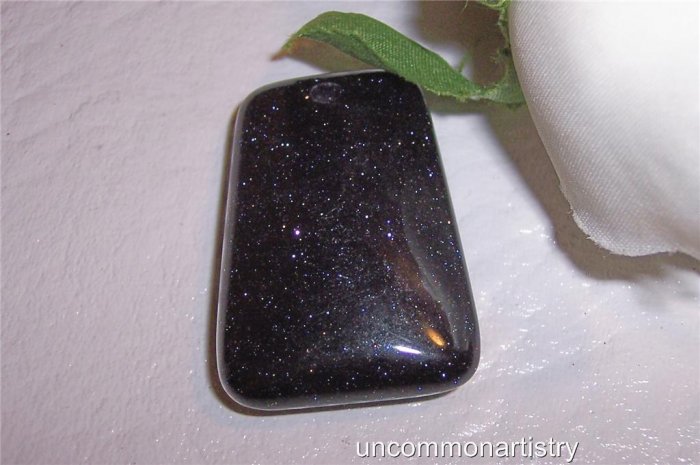 BLUE GOLDSTONE PUFFED TRAPEZOID PENDANT