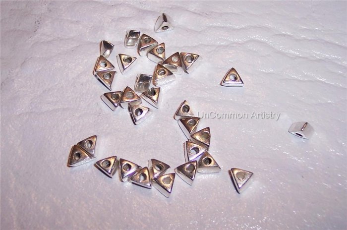 TRIANGLE Beads STERLING SILVER q.10