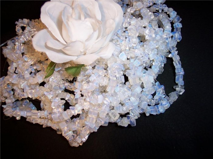 OPALITE chips 36" strand