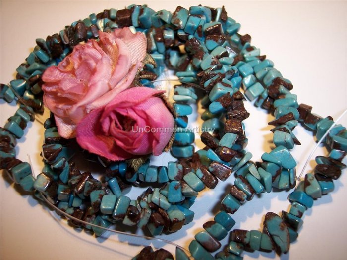 TURQUOISE CHIPS 4-8mm 16" strand