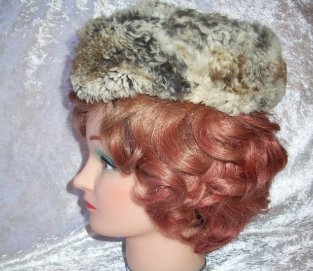 LAMB'S WOOL FURRY HAT-GREAT FOR COLD WEATHER ~GOOD CONDITION