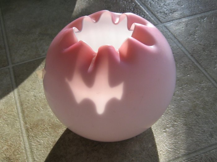 1910 Satin Glass Bowl in Rose