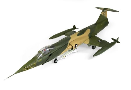 Ultimate Soldier 1/18 Scale USAF F-104C "Smoke II"