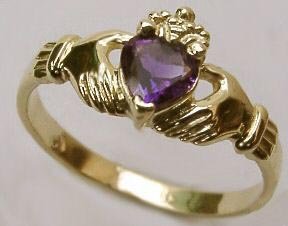 9ct Yellow Gold Claddagh Ring - Amethyst size 7 1/2