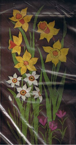 Paragon Daffodils and Flowers Crewel Kit