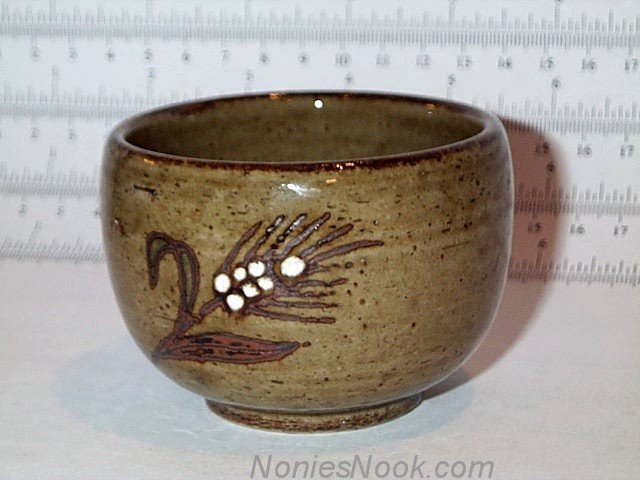 Hand crafted ASIAN TEA CUP Otagiri Original Japan green-brown speckled stoneware
