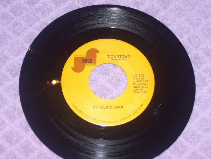 Petula Clark- Downtown / Minnie Ripperton- Le Fleur NM