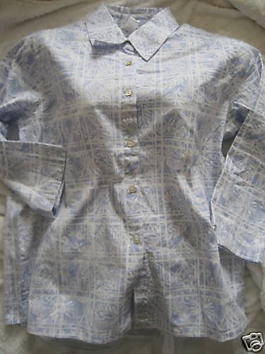 NEW COLDWATER CREEK BLUE WHITE FLORAL PANE SHIRT LARGE
