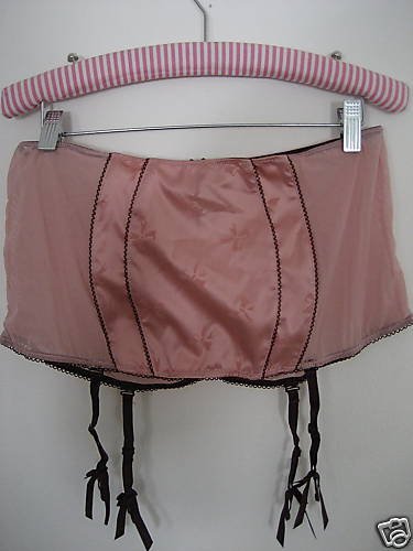 NWT VICTORIA SECRET RETRO GLAM BOMBSHELL GARTER SKIRT L