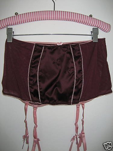NWT VICTORIA SECRET RETRO GLAM BOMBSHELL GARTER SKIRT L