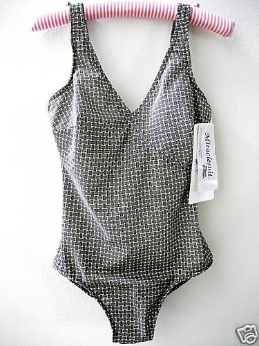 NWT NEW MIRACLESUIT SLIMMING CONTROL SWIMSUIT 10 $120