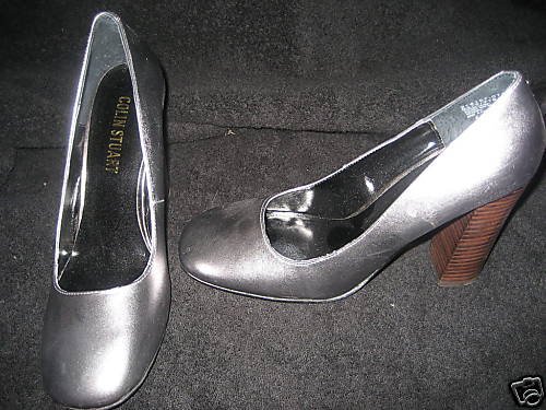 VICTORIA SECRET METALLIC PUMPS SHOES STACKED 4in HEEL 8