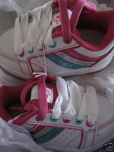 NWT GIRL RAINBOW SPARKLE TENNIS SHOES ATHLETIC RIBBON 7