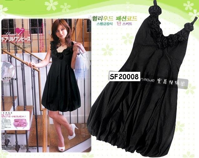 eBeauty*20008 - Black Korean Pretty Strapless Puffy Dress (with little blossoms décor on top)