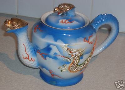 Vintage ACME Dragon Teapot ~ Mt. Fuji