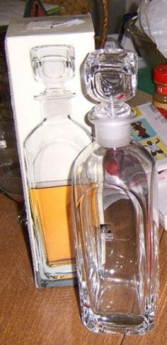 Unused in Box Straus Decanter Light & Music Luigi Bormioli Free Shipping