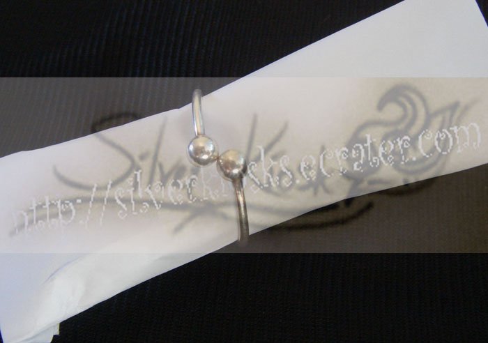 R016plain ring with ball on the tip