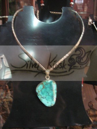 N020 necklace with big turquaise pendant