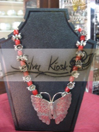 N031 Necklace with butterfly silver pendant with red stone &flowers bead