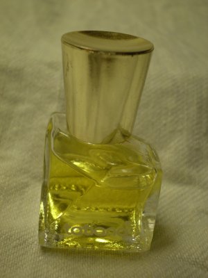 VINTAGE TATIANA DIANE VON FURSTENBERG MINIATURE PERFUME BOTTLE