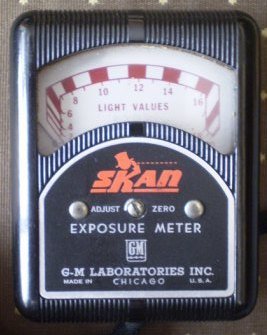 Vintage Skan Exposure Meter in Leather Case G-M Laboratories