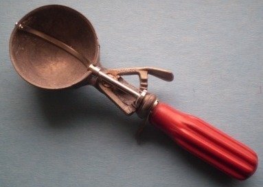 Vintage Ice Cream Scoop Peerless Red Server