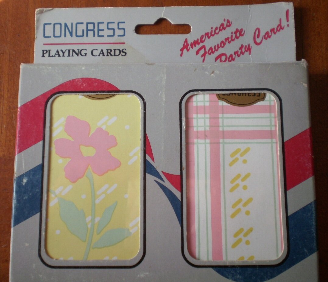 Congress Playing Cards Vintage Flower Lines Plastic Coated 2 decks NOS Floral