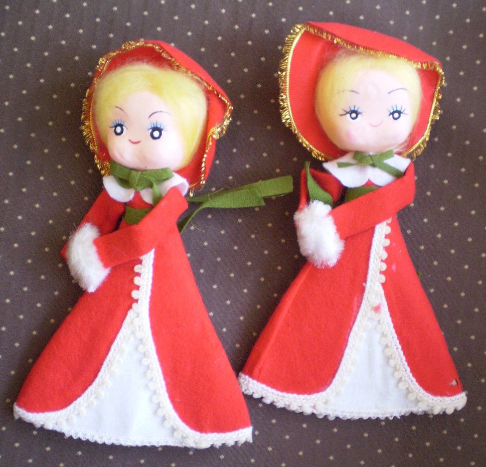 Victorian Dolls Japan Felt Christmas Vintage Carolers Red Decor
