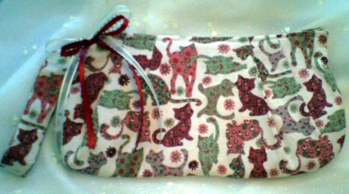 Kitty Wristlet