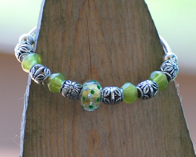 Acrylic colorful bangle bracelet
