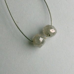 0.63 ct. Diamond Bead Collection – intense silver sparkle