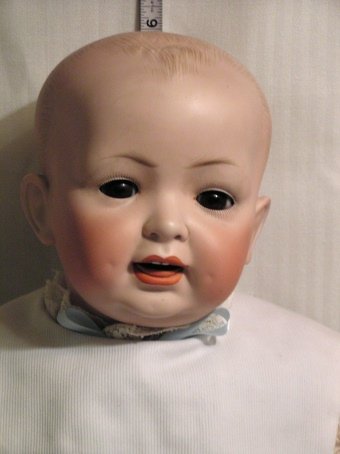 LARGE LIFSIZE BABY, GORGEOUSPLEASE TAKE ME HOME?