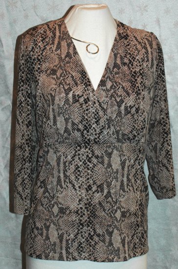 LIZ CLAIBORNE Animal Snake Print Empire Top - Size 1X