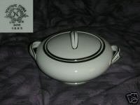 Noritake 5683 Platinum Trim Sugar Dish with Lid