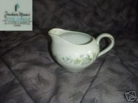 Fashion Manor Vineyard 1 Cream Pitcher ( Creamer )