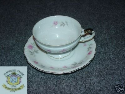 Empress Dresdina 5 Cup and Saucer Sets
