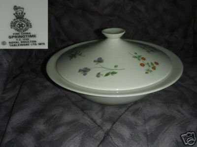 Royal Doulton Springtime Round Covered Vegetable Bowl