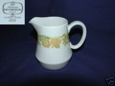 Noritake Sunny Side Cream Pitcher ( Creamer )
