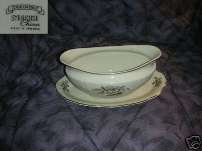 Syracuse Graymont Gravy Boat with Attached Underplate