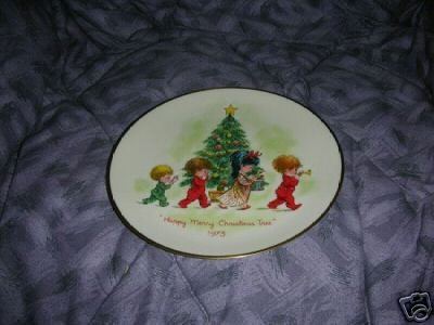 Gorham 1973 Happy Merry Christmas Tree Plate
