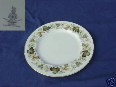 Royal Doulton Larchmont 3 Dinner Plates - MINT