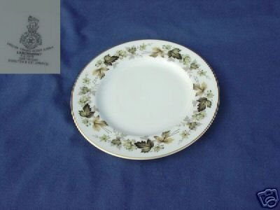 Royal Doulton Larchmont 4 Bread and Butter Plates MINT