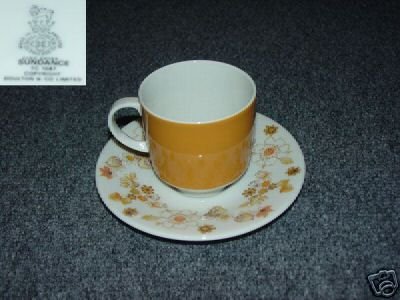 Royal Doulton Sundance 4 Cup and Saucer Sets - MINT