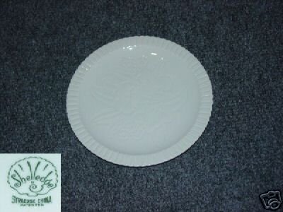 Syracuse Shelledge 5 Bread and Butter Plates